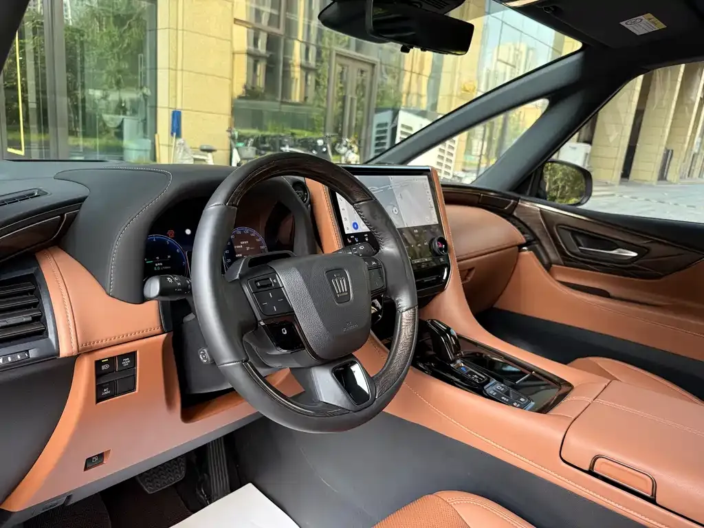 Toyota Vellfire 2025 из CN, фото 3