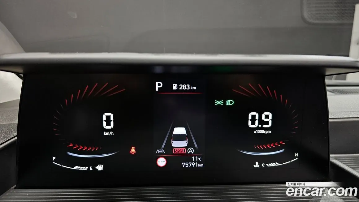 Hyundai Staria 2024 из KR, фото 8