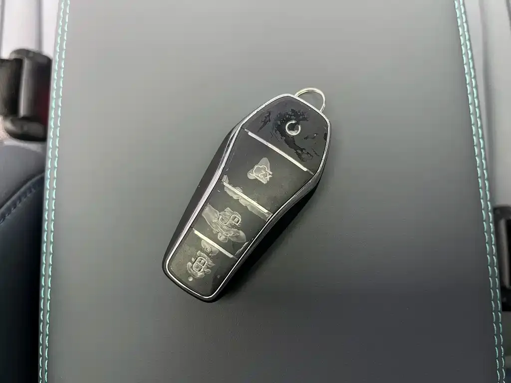 BYD Seal 06GT — фото 8