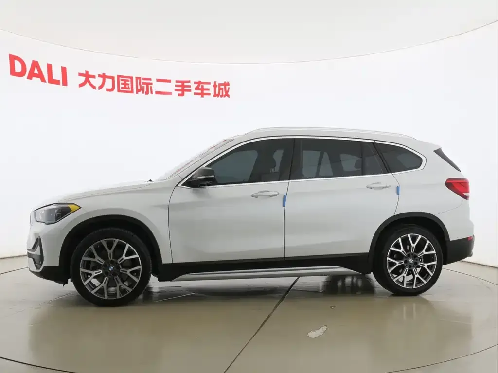 BMW X1 2023 из CN, фото 4