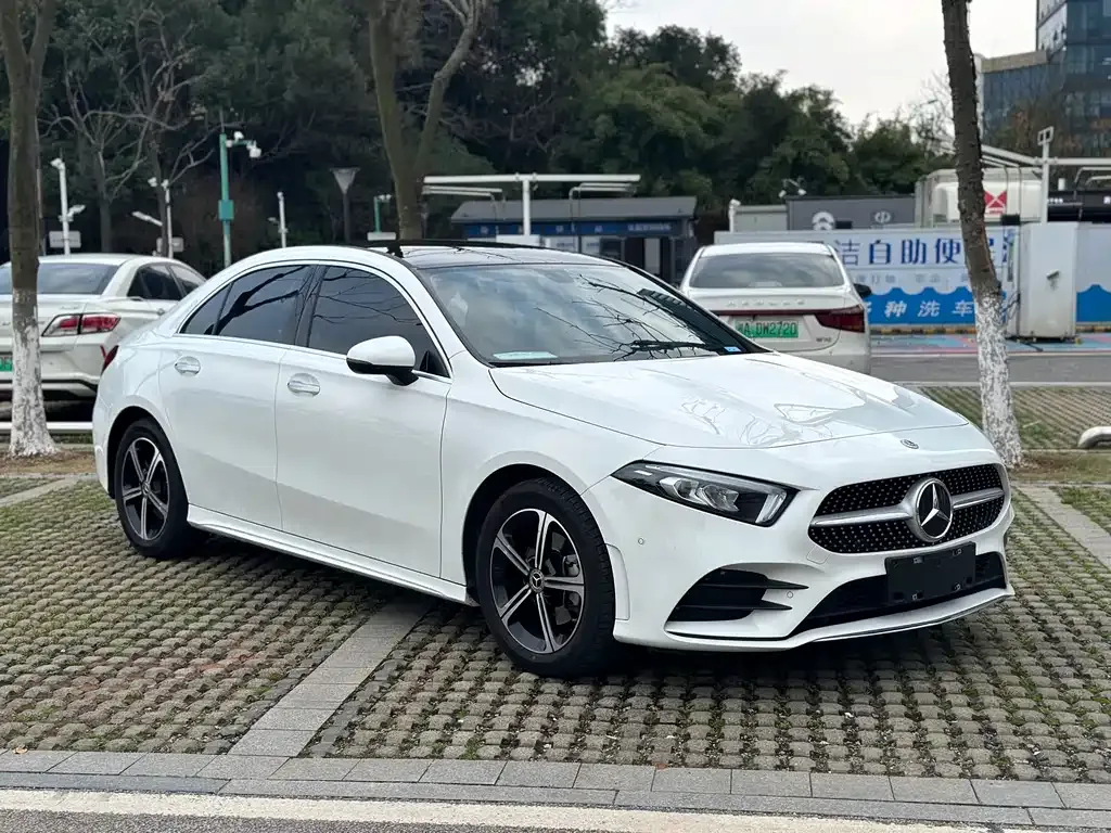 Mercedes-Benz A-Class — фото 4