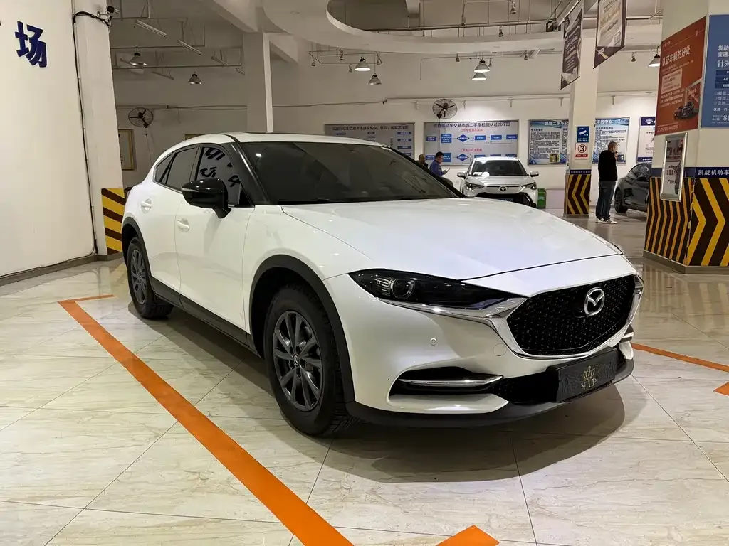 Mazda CX-4 2023 из CN, фото 8