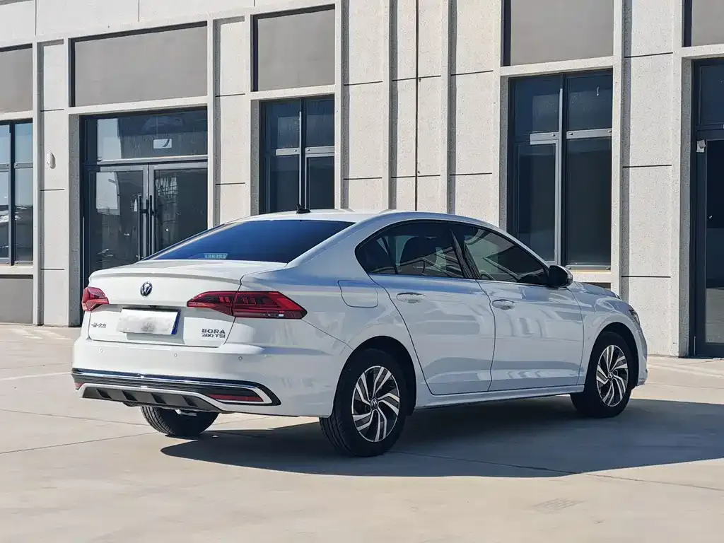 Volkswagen Bora 2024 из CN, фото 7