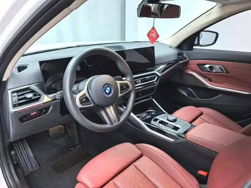 BMW i3 — фото 9