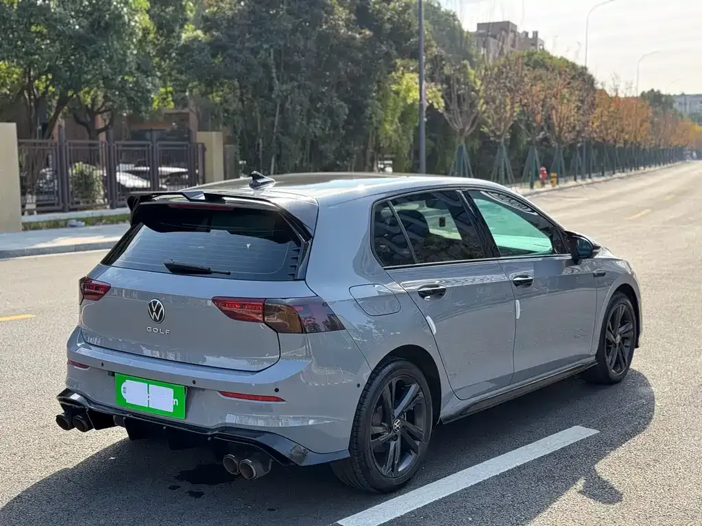 Volkswagen Golf 2022 из CN, фото 10