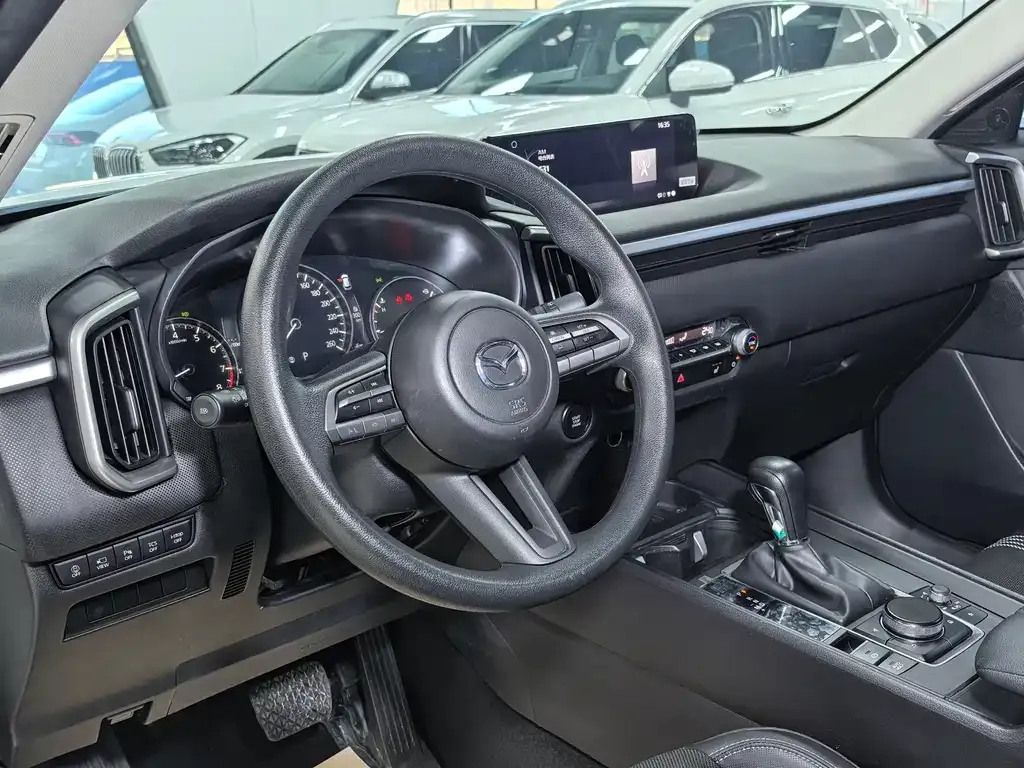 Mazda CX-50 2023 из CN, фото 9