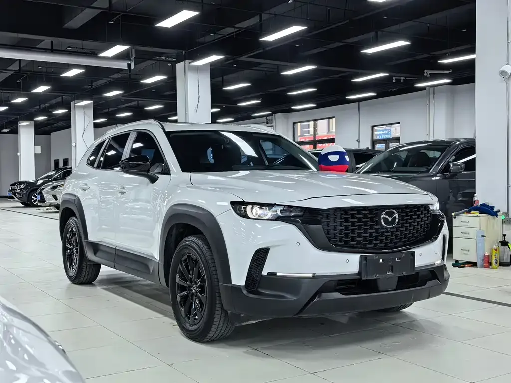 Mazda CX-50 2023 из CN, фото 10