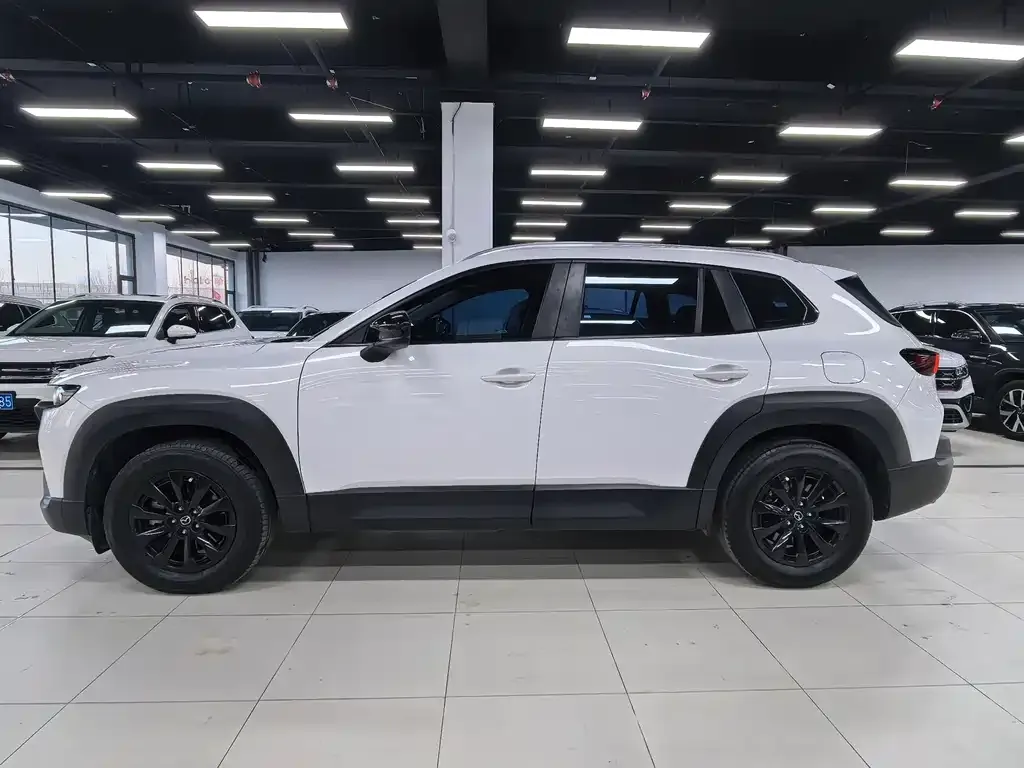 Mazda CX-50 2023 из CN, фото 3