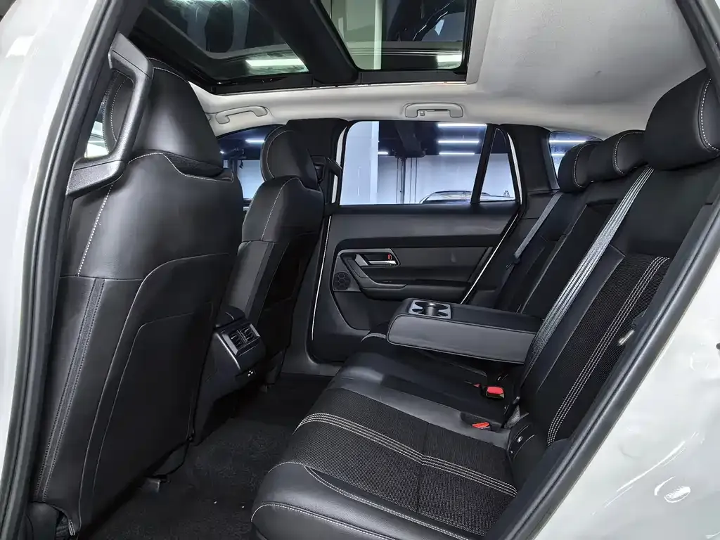 Mazda CX-50 2023 из CN, фото 7