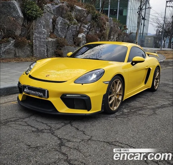Porsche 718