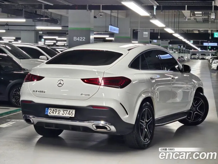 Mercedes-Benz GLE-Class — фото 7
