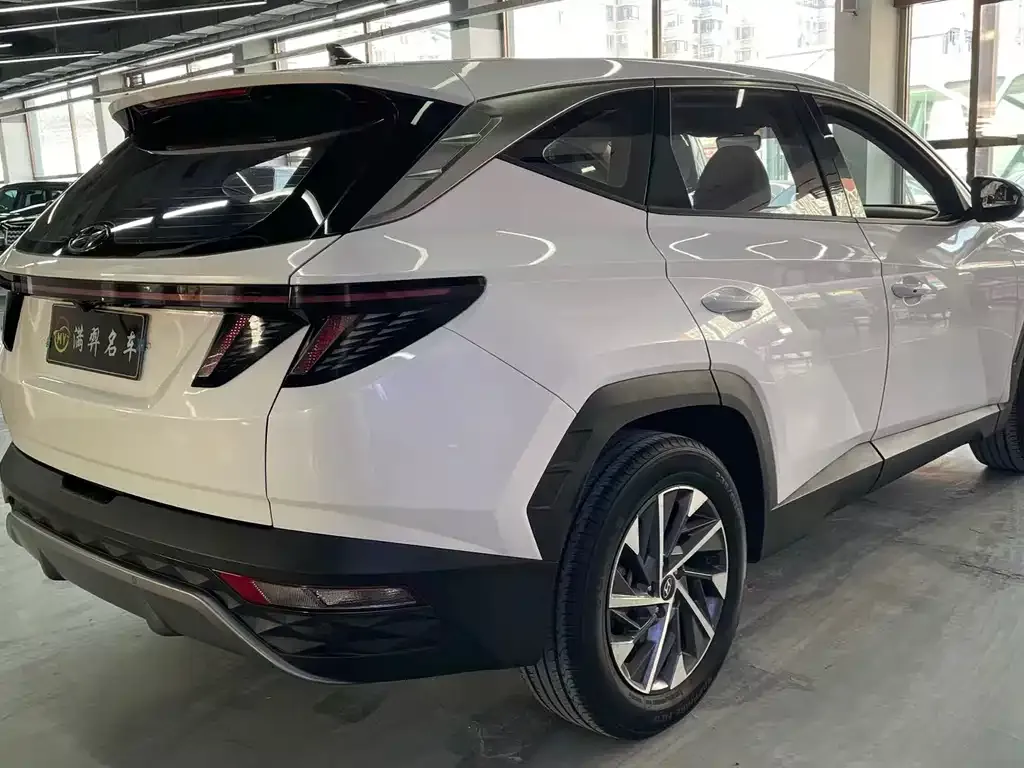 Hyundai Tucson — фото 4