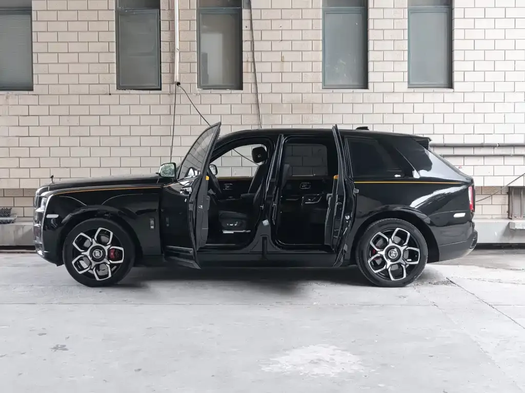 Rolls-Royce Cullinan 2022 из CN, фото 3