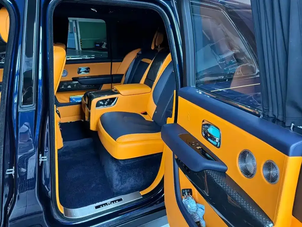 Rolls-Royce Cullinan 2022 из CN, фото 8