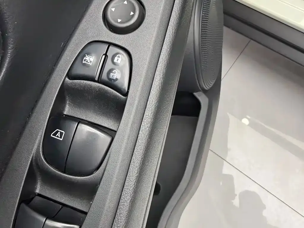 Nissan Kicks — фото 7
