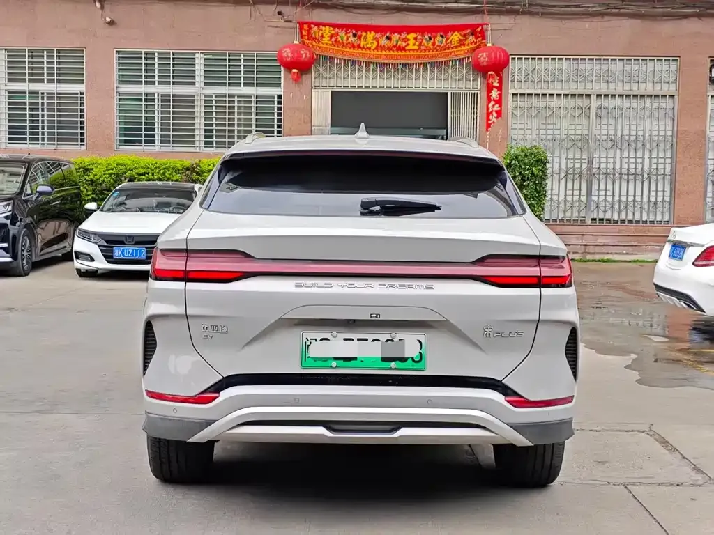 BYD PLUS New Energy — фото 3