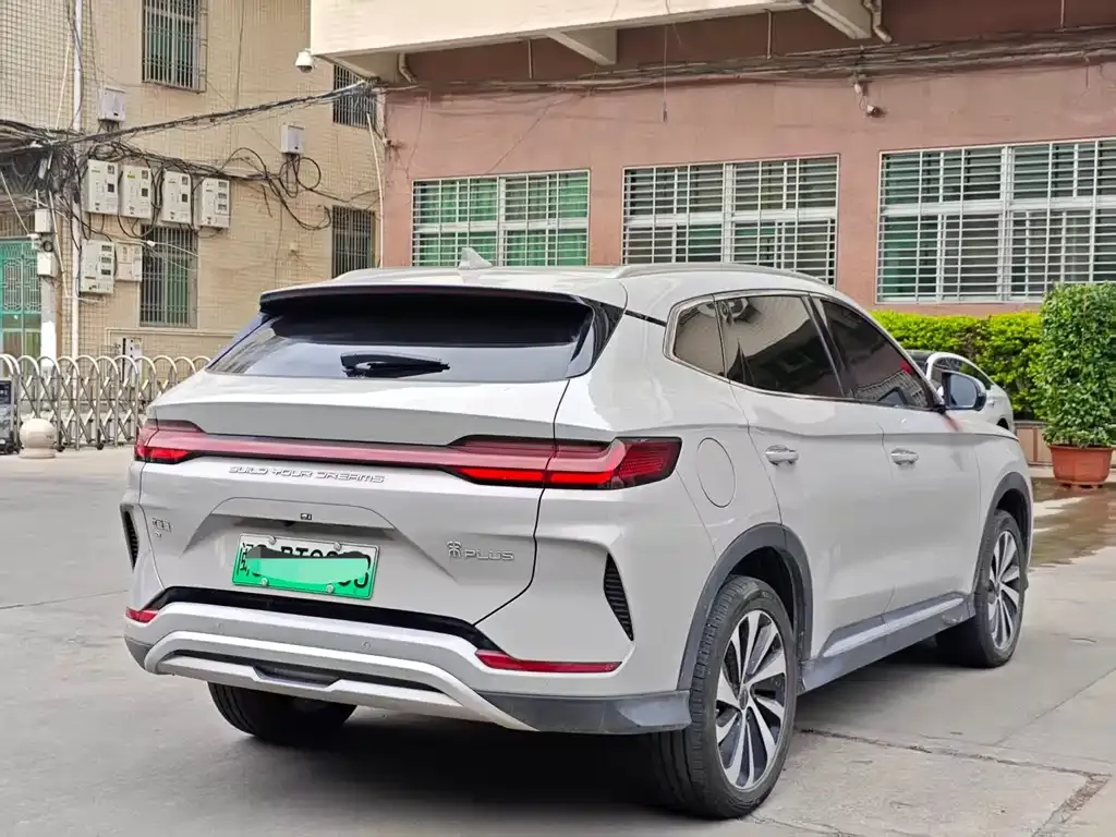 BYD PLUS New Energy — фото 9