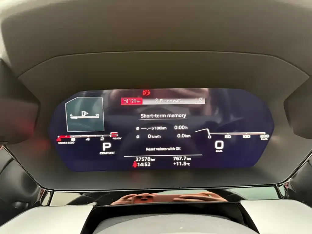 Audi A3 2023 из CN, фото 2