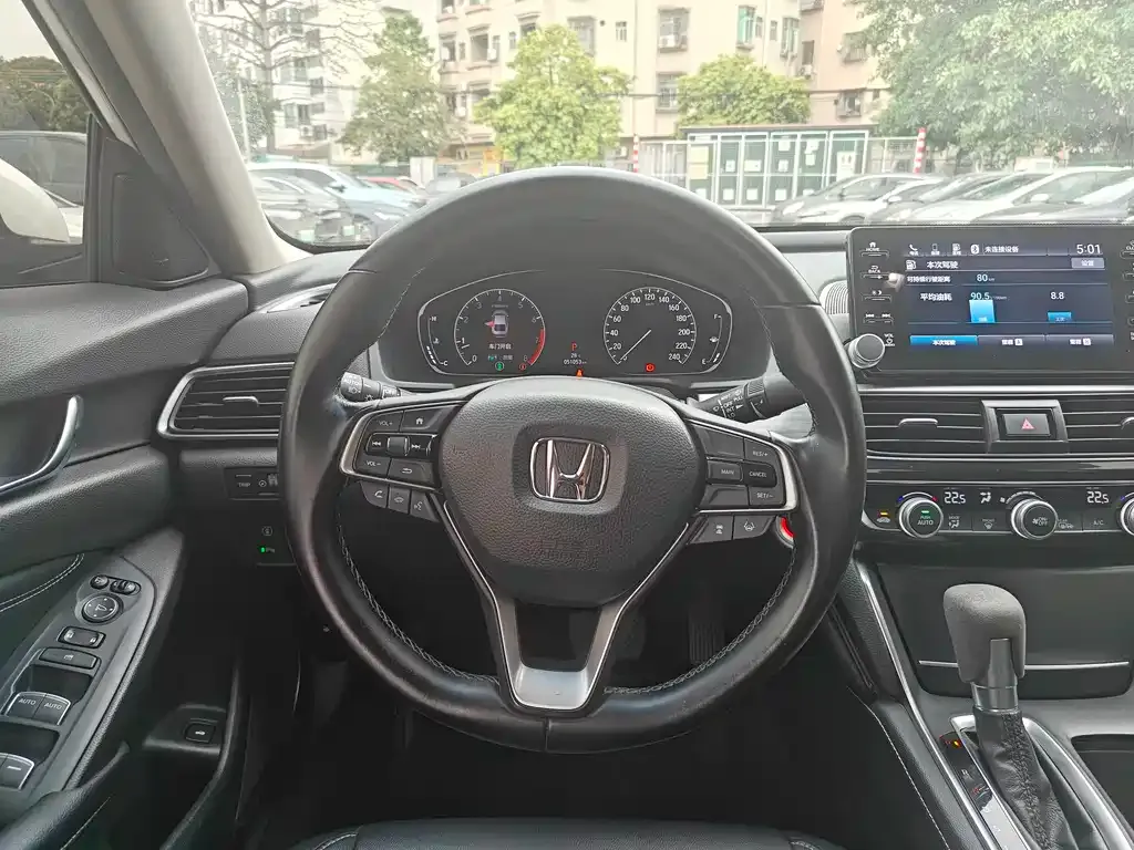 Honda Inspire — фото 5