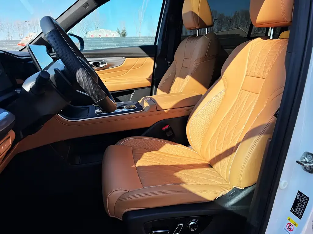GAC Motor Trumpchi GS8 — фото 7
