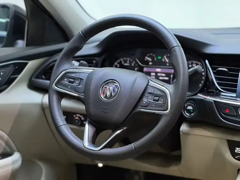 Buick Regal — фото 2