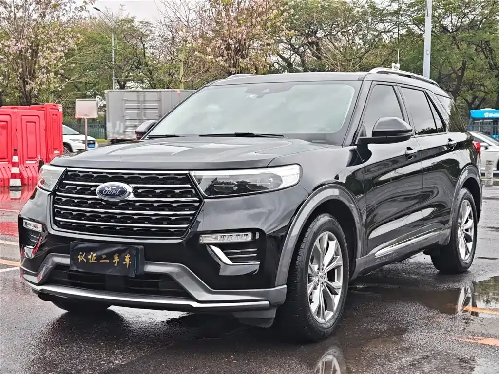 Ford Explorer 2021 из CN, фото 1