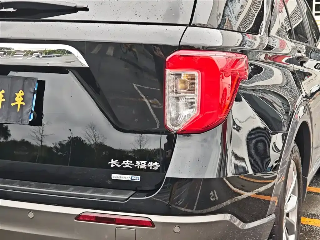 Ford Explorer 2021 из CN, фото 10