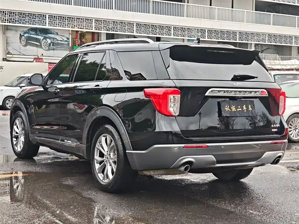Ford Explorer 2021 из CN, фото 7