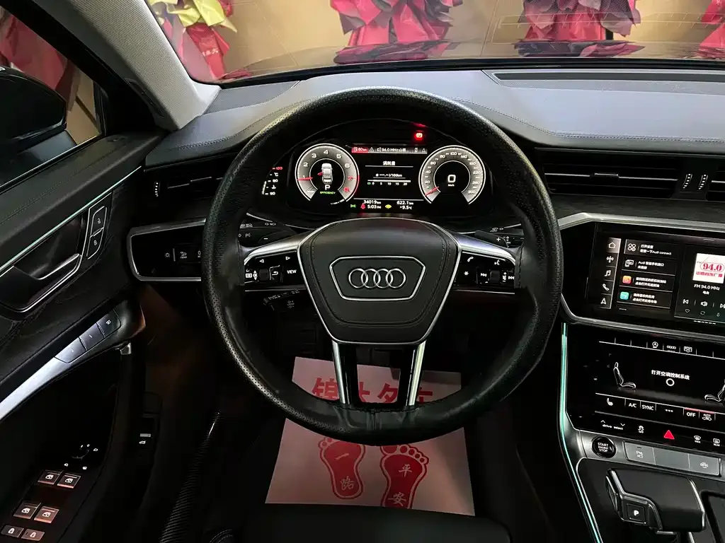 Audi A6L — фото 10