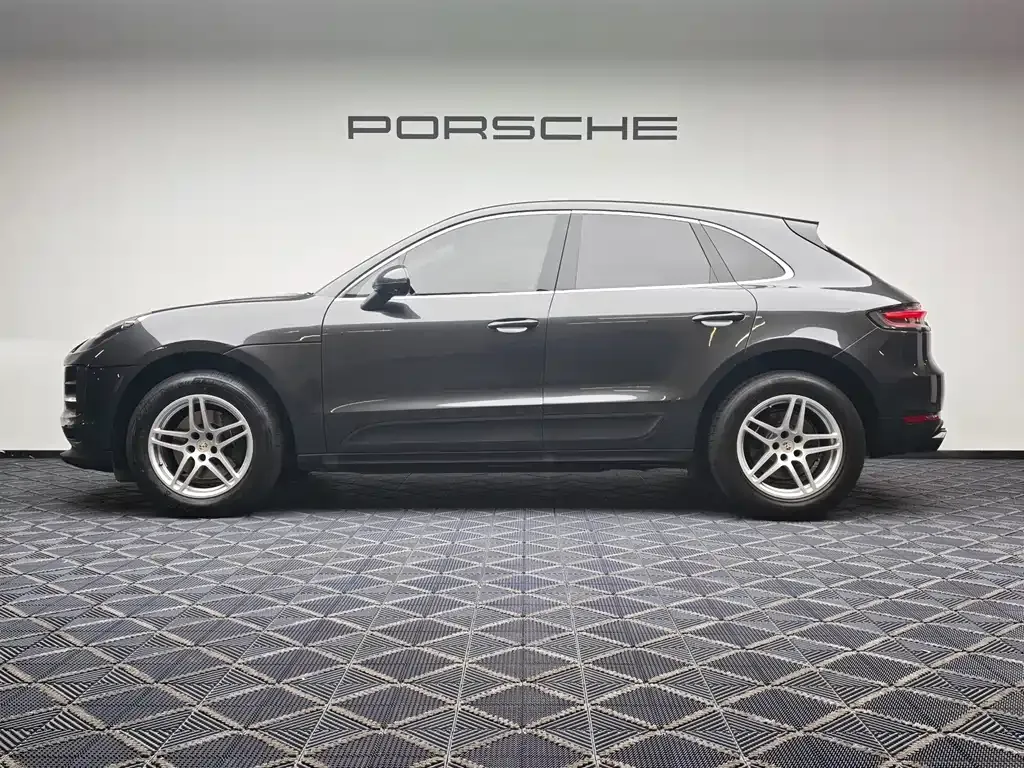 Porsche Macan — фото 6