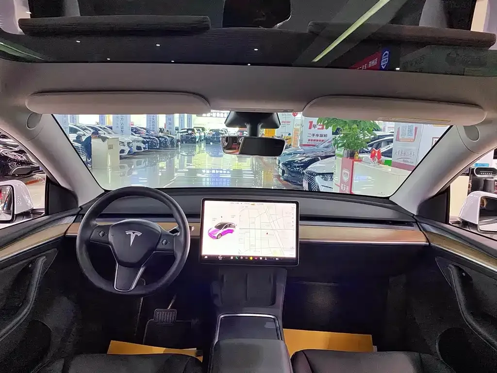Tesla Model Y 2023 из CN, фото 3
