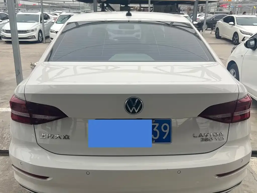 Volkswagen Lavida 2021 из CN, фото 2