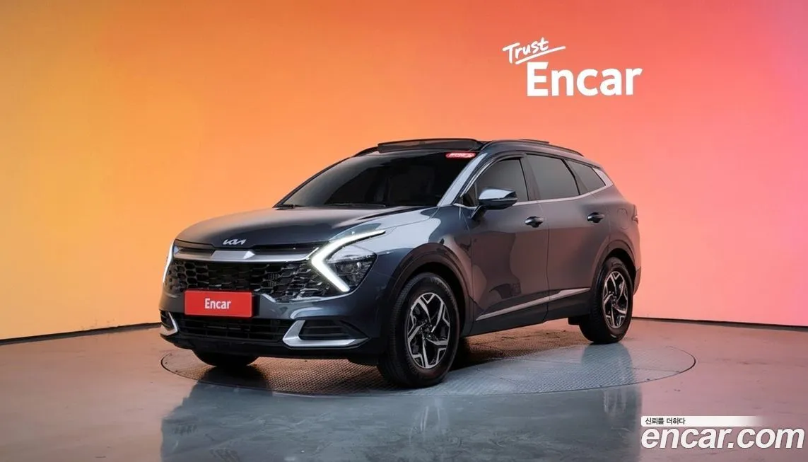 Kia Sportage — фото 1