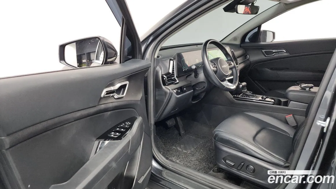 Kia Sportage — фото 10
