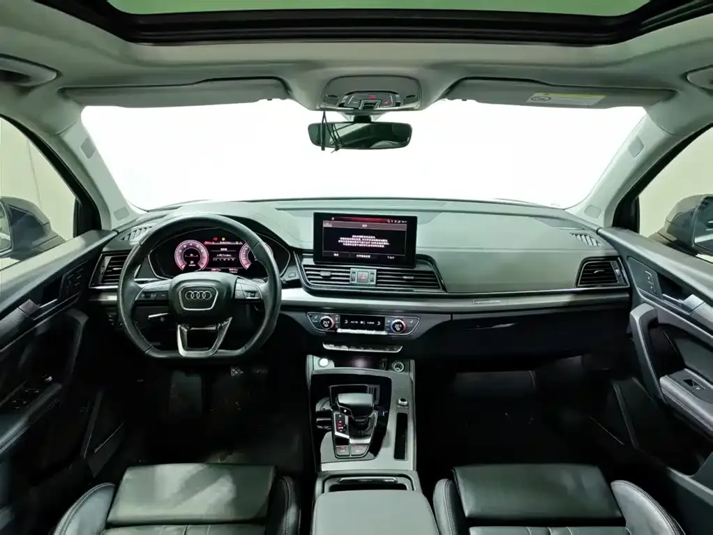 Audi Q5L 2021 из CN, фото 7