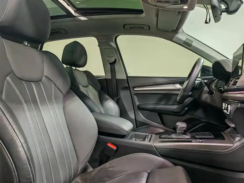 Audi Q5L 2021 из CN, фото 5