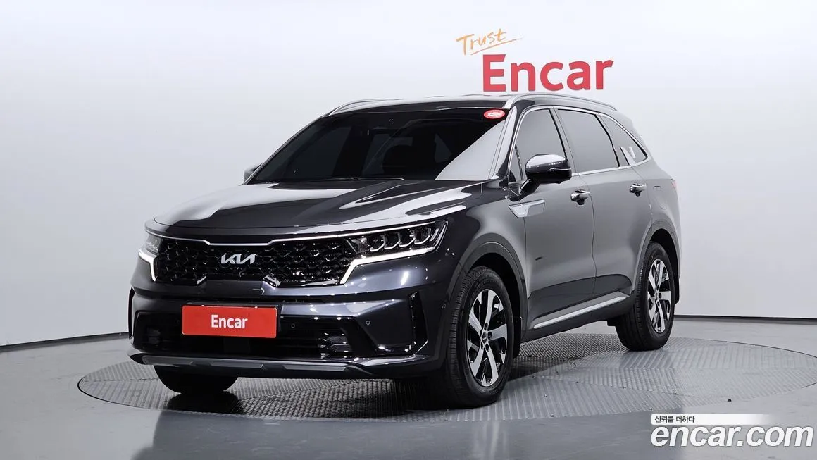 Kia Sorento — фото 1