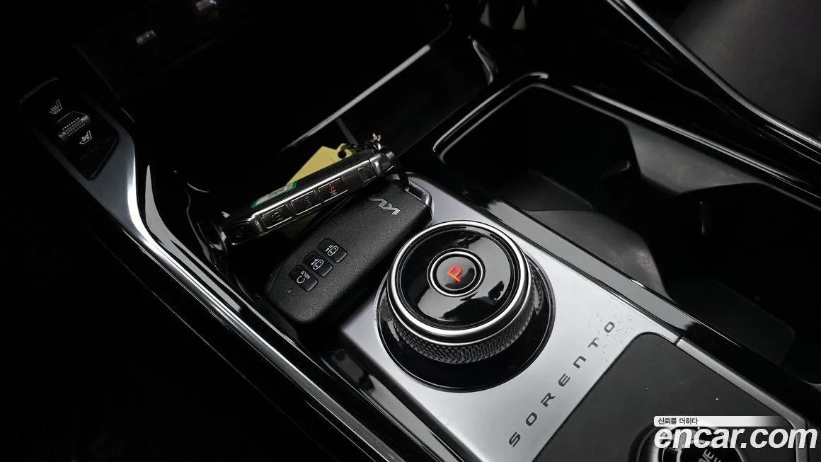 Kia Sorento — фото 10