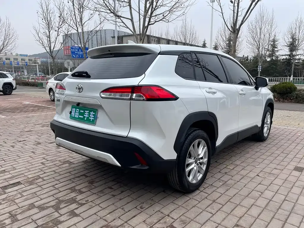 Toyota Corolla Cross 2024 из CN, фото 4