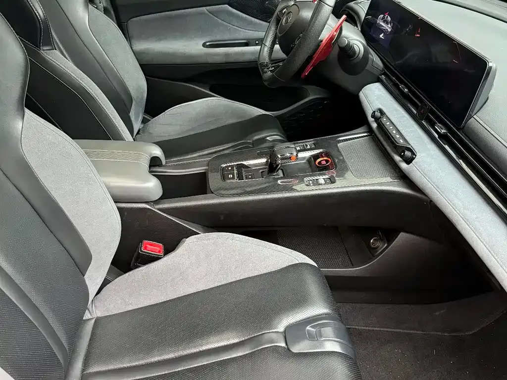 GAC Motor Shadow Leopard — фото 6