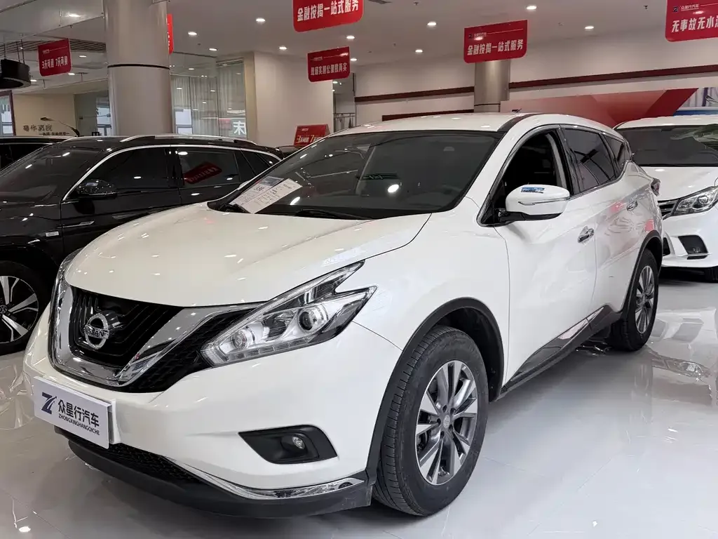 Nissan Murano — фото 1