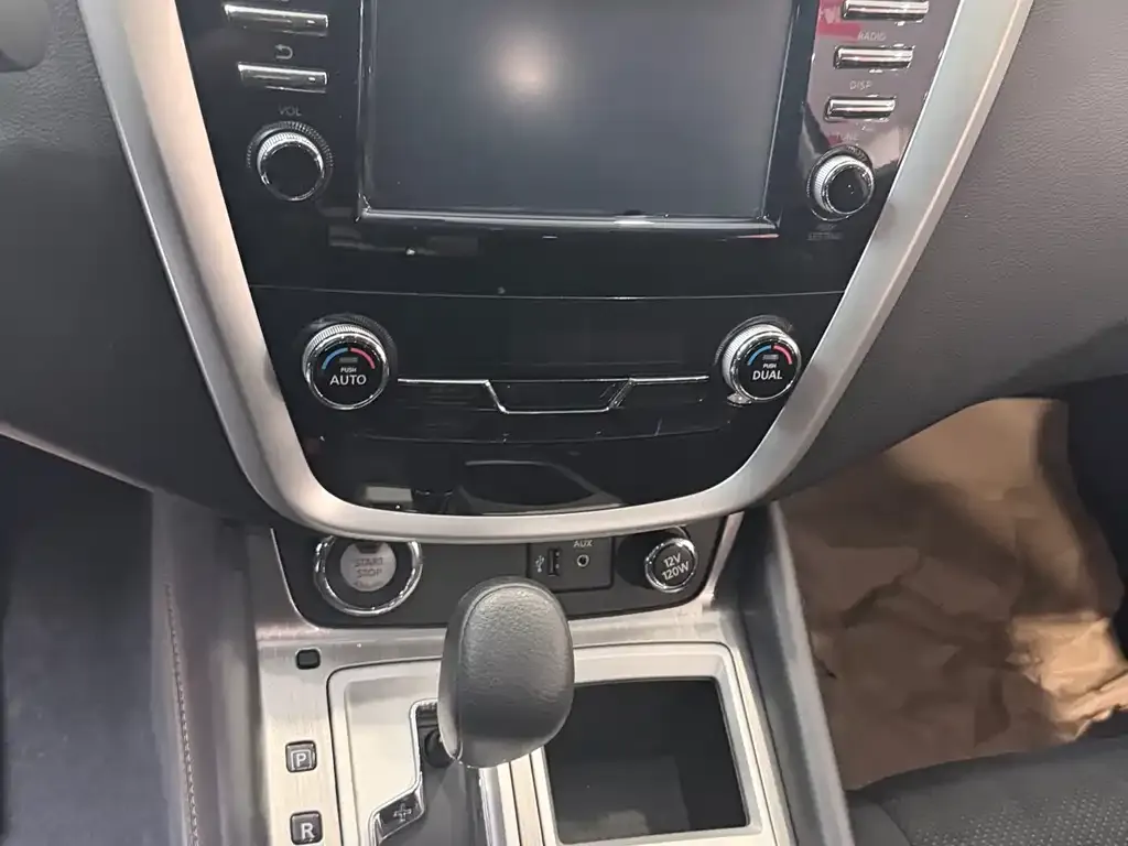 Nissan Murano — фото 4