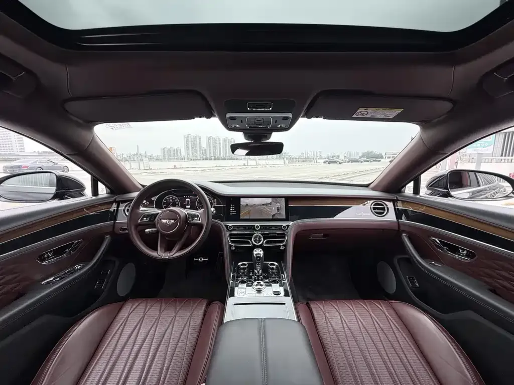 Bentley Flying Spur 2021 из CN, фото 2