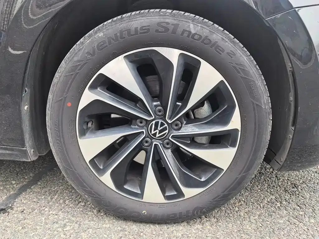 Volkswagen Passat — фото 4