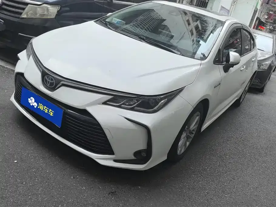 Toyota Corolla 2022 из CN, фото 1