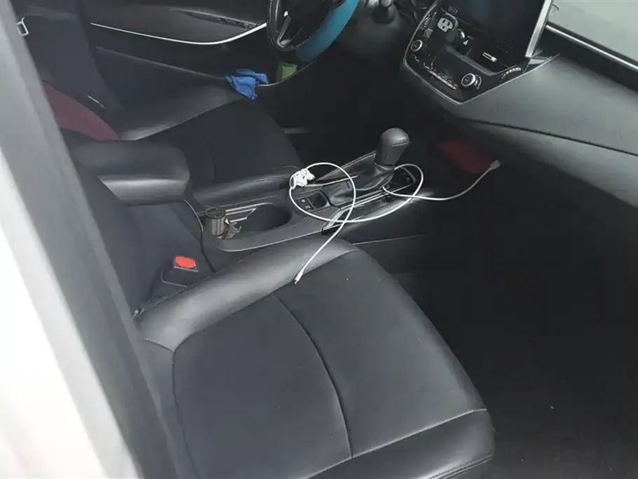 Toyota Corolla 2022 из CN, фото 2