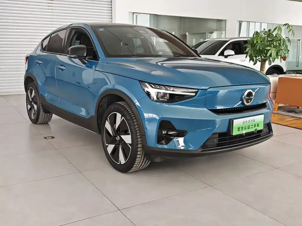 Volvo C40 2023 из CN, фото 4