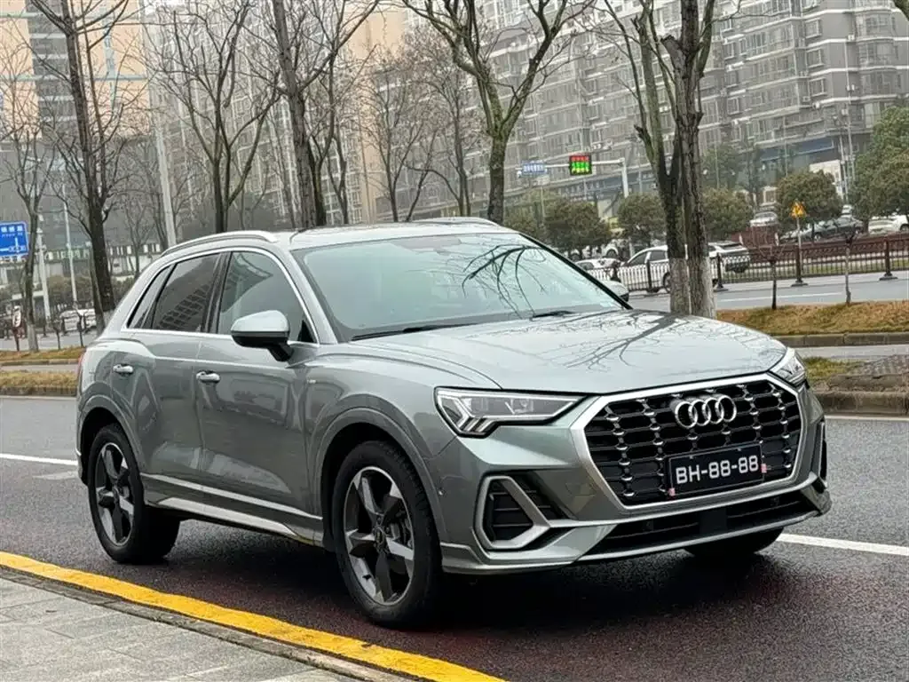 Audi Q3 — фото 3