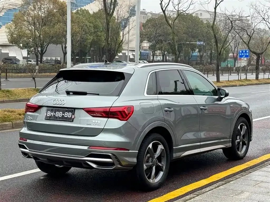 Audi Q3 — фото 2