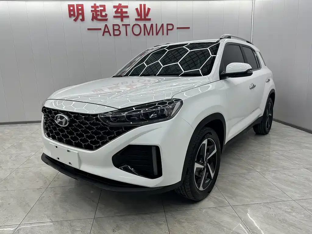 Hyundai ix35 — фото 1